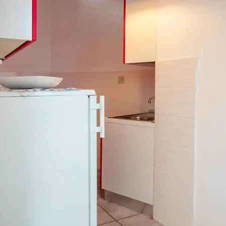 M376 - Marcelli, Bilocale Con Posto Auto Marcelli