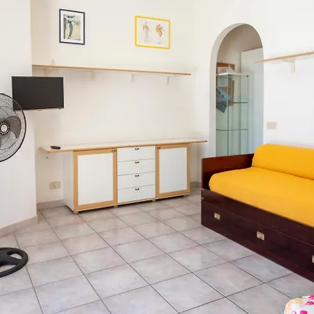 M376 - Marcelli, Bilocale Con Posto Auto Appartamento *