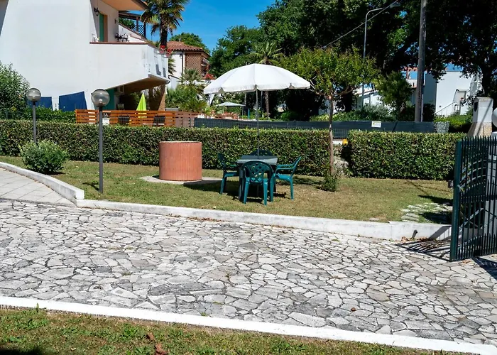 M376 - Marcelli, Bilocale Con Posto Auto Marcelli