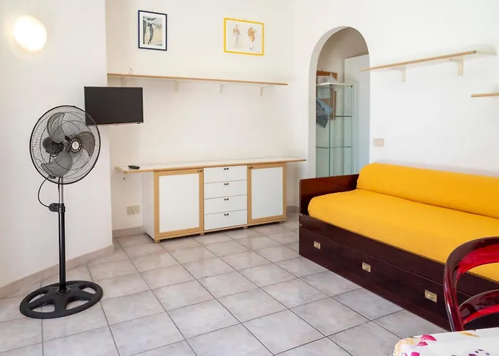 M376 - Marcelli, Bilocale Con Posto Auto Apartamento *